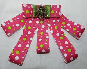 Pretty Girl Pink and Green Bow (frog)